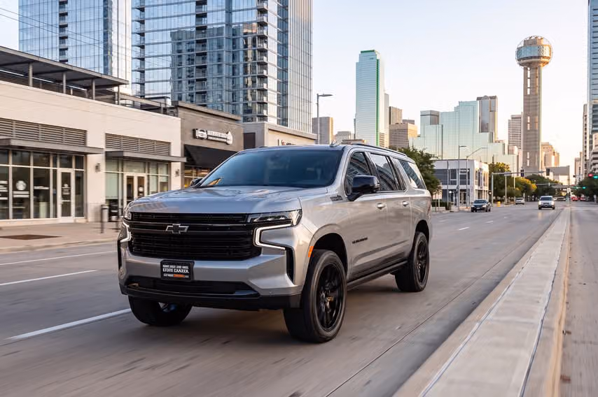 2025 Chevrolet Suburban High Country Image 46