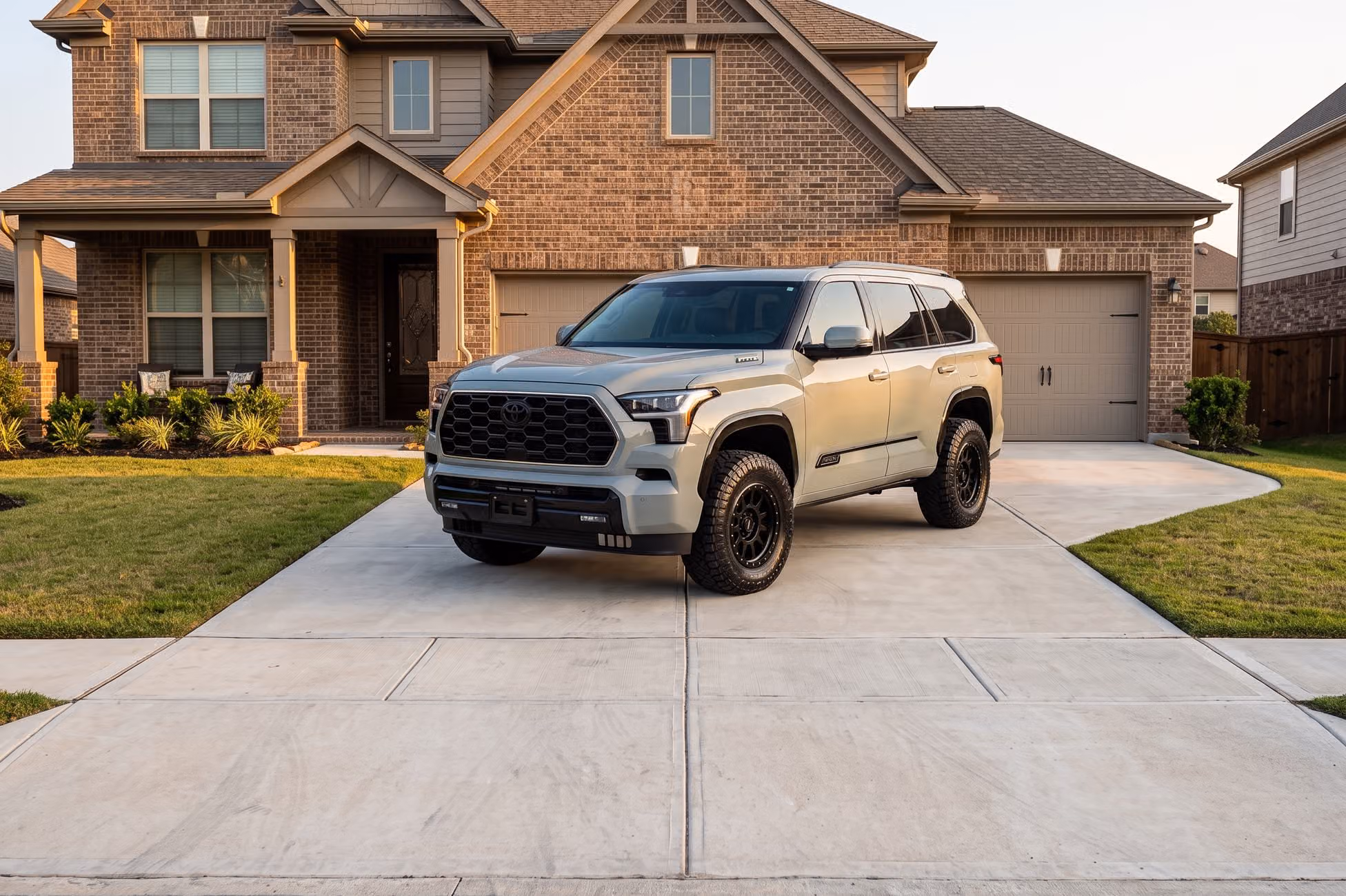 2024 Toyota Sequoia Platinum Image 34