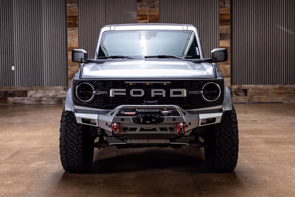 2022 Ford Bronco Base Image 5