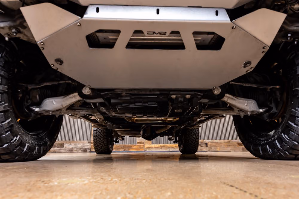2022 Ford Bronco Base Image 14
