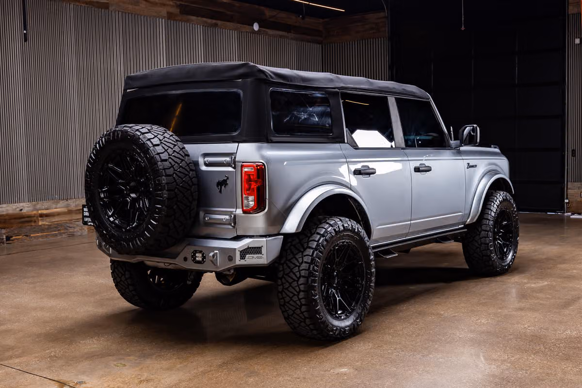2022 Ford Bronco Base