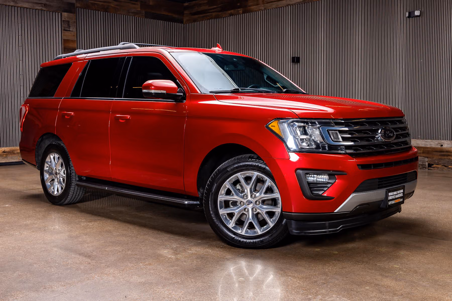 2020 Ford Expedition XLT Image 1
