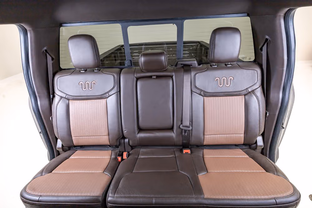 2026 Ford F-450 Super Duty King Ranch Crew Cab Image 33