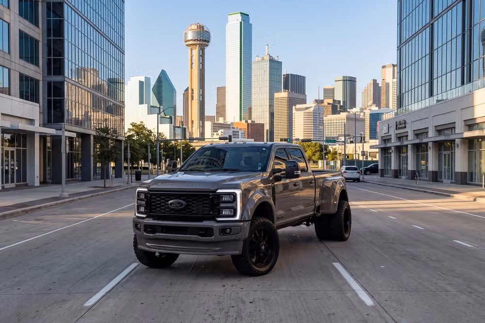 2026 Ford F-450 Super Duty King Ranch Crew Cab Image 41