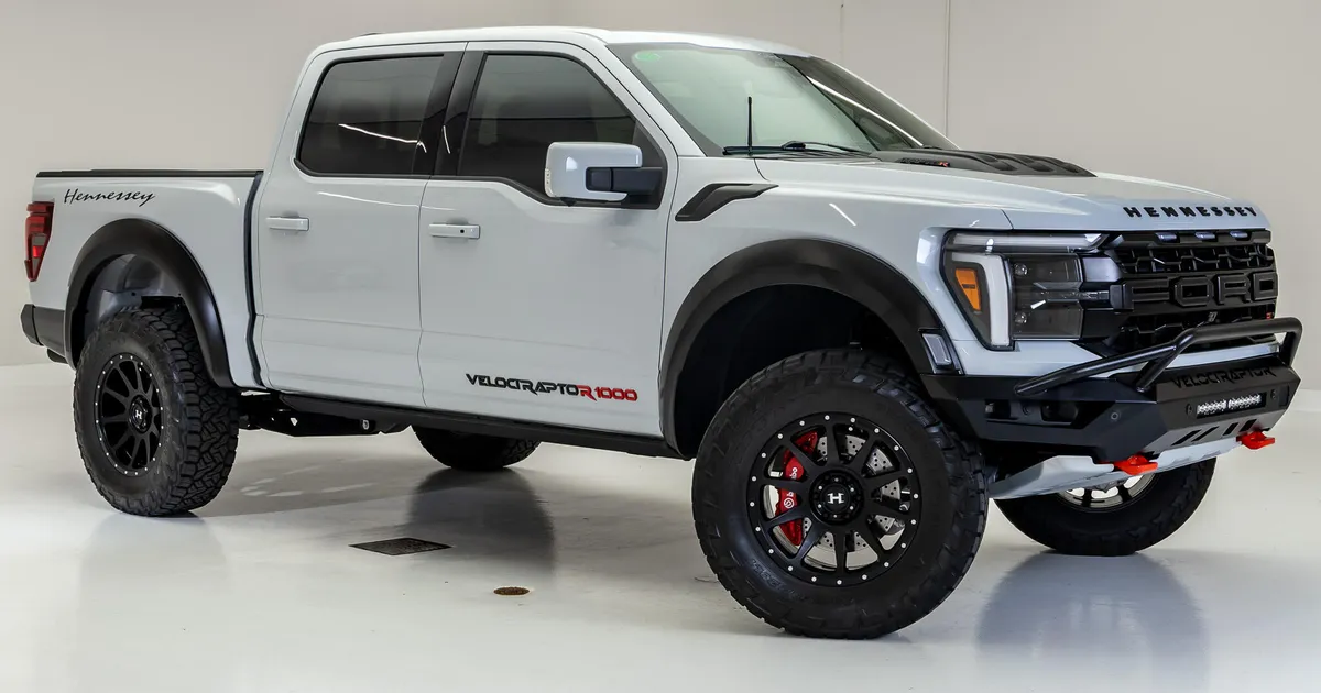 2025 Ford F-150 Raptor HENNESSEY VELOCIRAPTOR SuperCrew - Lifted Trucks