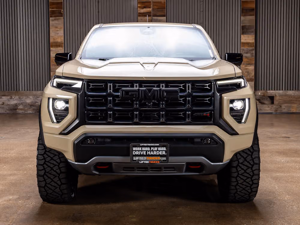 2023 GMC Canyon AT4 Crew Cab Image 5
