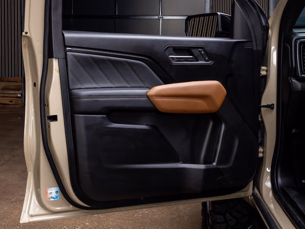 2023 GMC Canyon AT4 Crew Cab Image 33