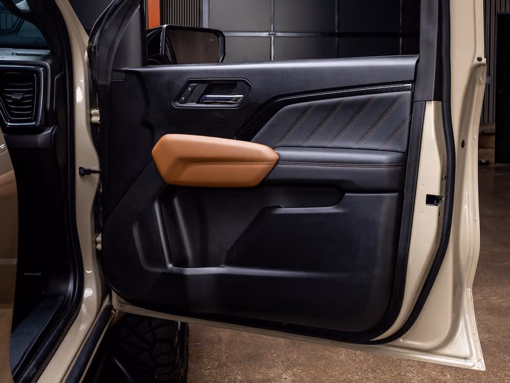2023 GMC Canyon AT4 Crew Cab Image 34