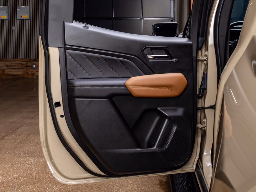 2023 GMC Canyon AT4 Crew Cab Image 35