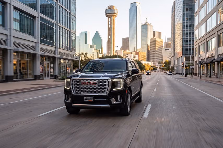 2023 GMC Yukon Denali Image 40