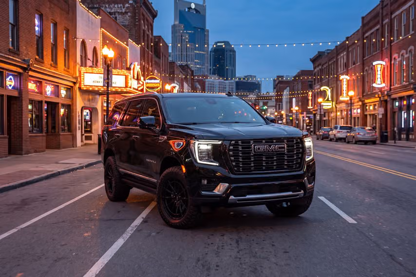 2025 GMC Yukon Denali Ultimate Image 45