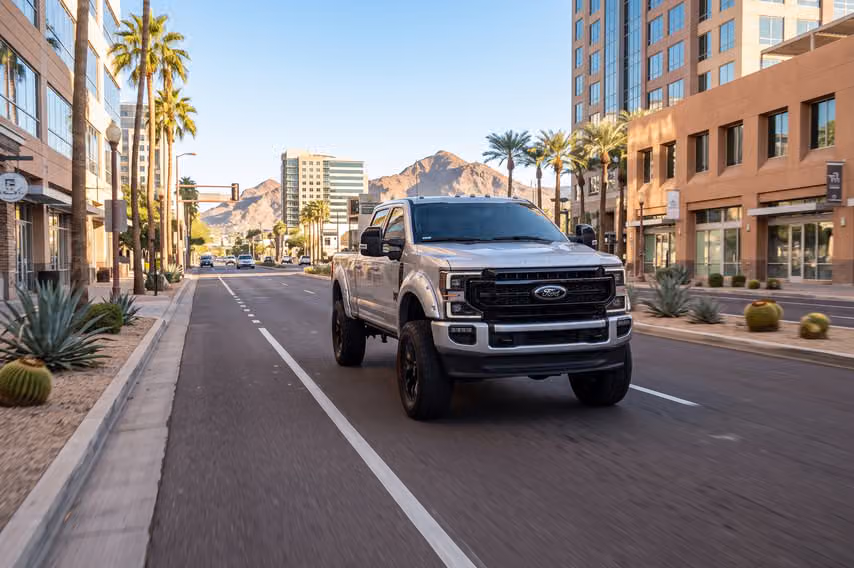 2020 Ford F-350 Super Duty Lariat Rocky Ridge Edition Crew Cab Image 33