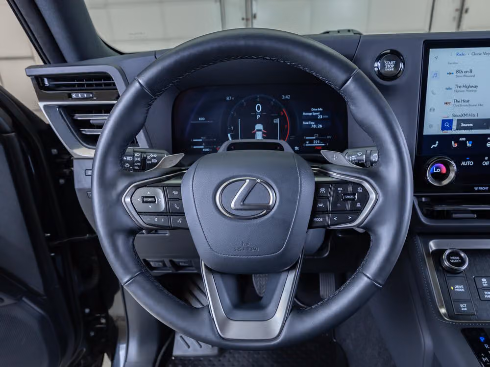 2026 Lexus GX 550 Luxury+ Image 17