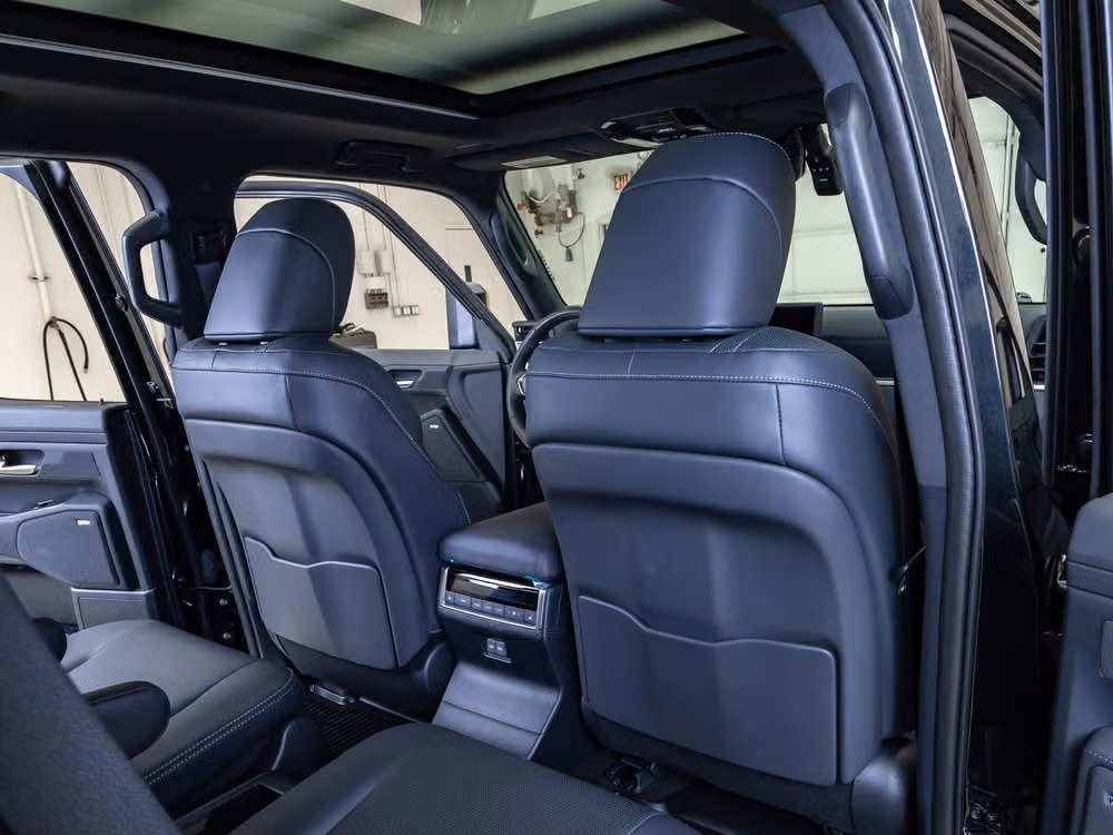 2026 Lexus GX 550 Luxury+ Image 32