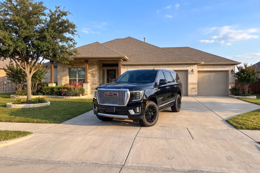 2023 GMC Yukon Denali Image 45