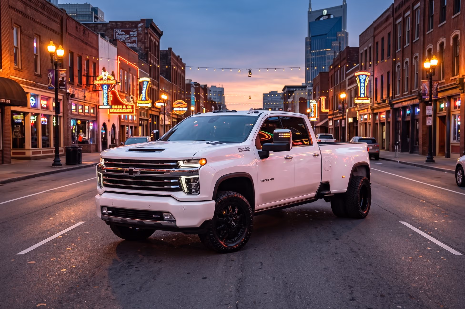 2023 Chevrolet Silverado 3500HD High Country Crew Cab Image 43