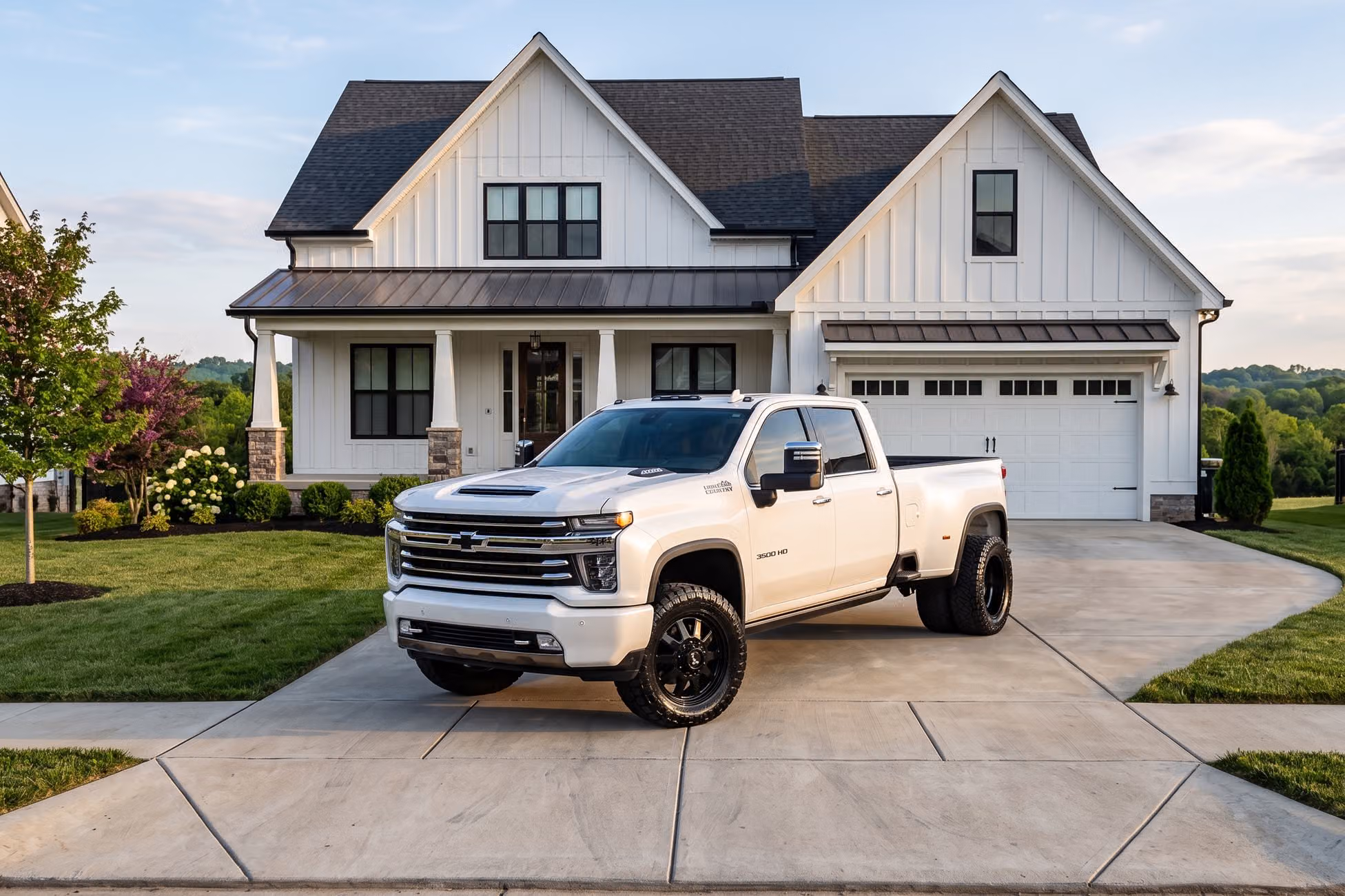 2023 Chevrolet Silverado 3500HD High Country Crew Cab Image 44
