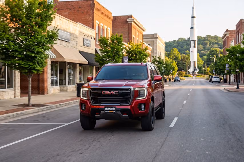 2024 GMC Yukon AT4 Image 43