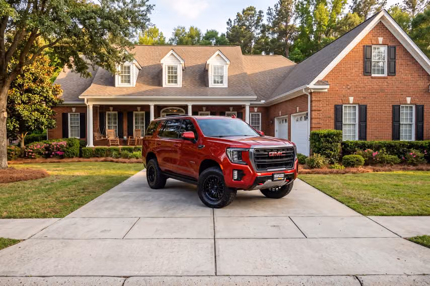 2024 GMC Yukon AT4 Image 42