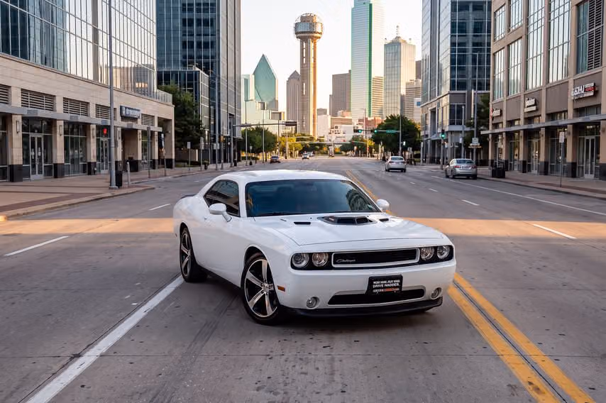 2014 Dodge Challenger Shaker Pkg Image 32