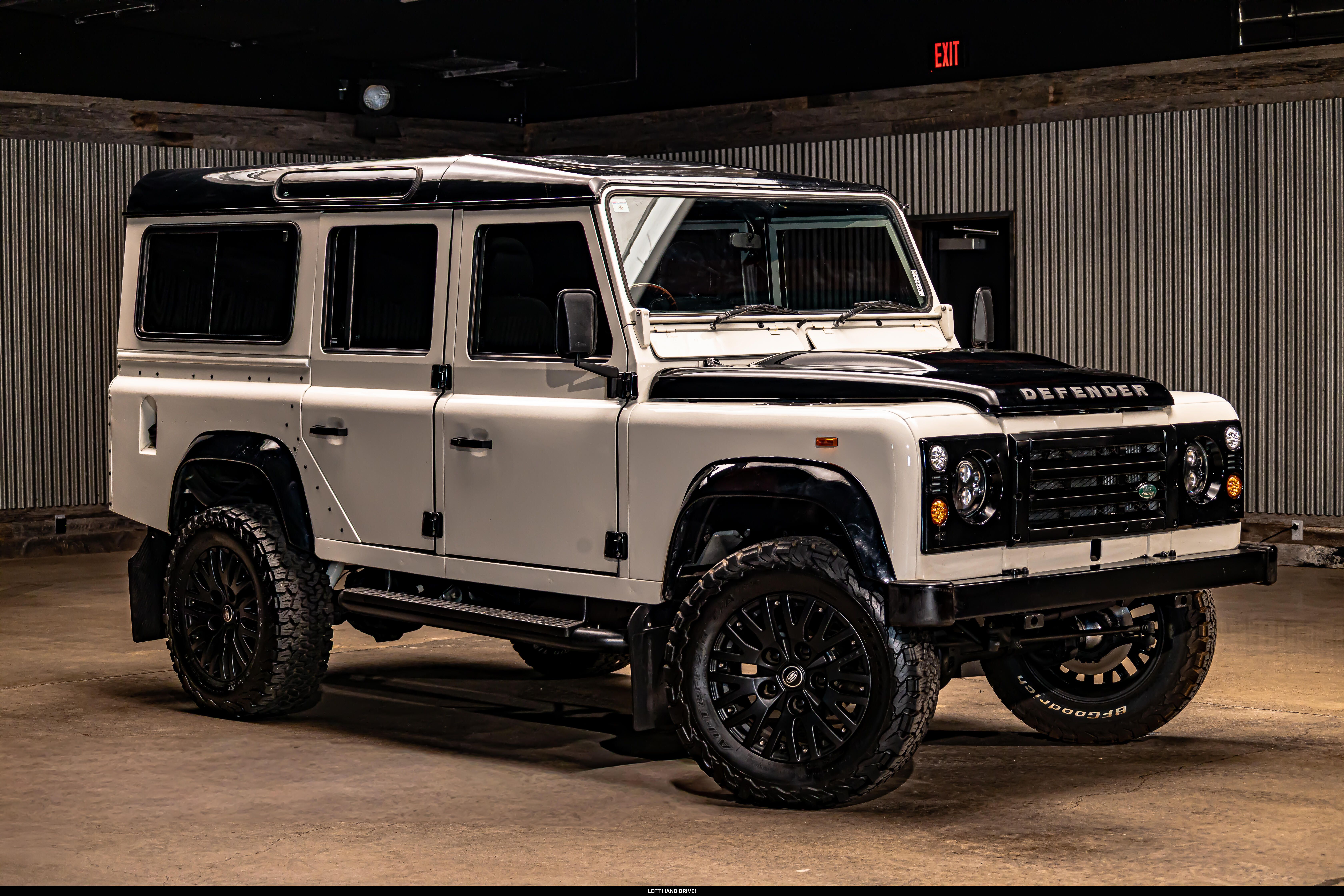 White 1989 Land Rover Range Rover SUV / Crossover Manual