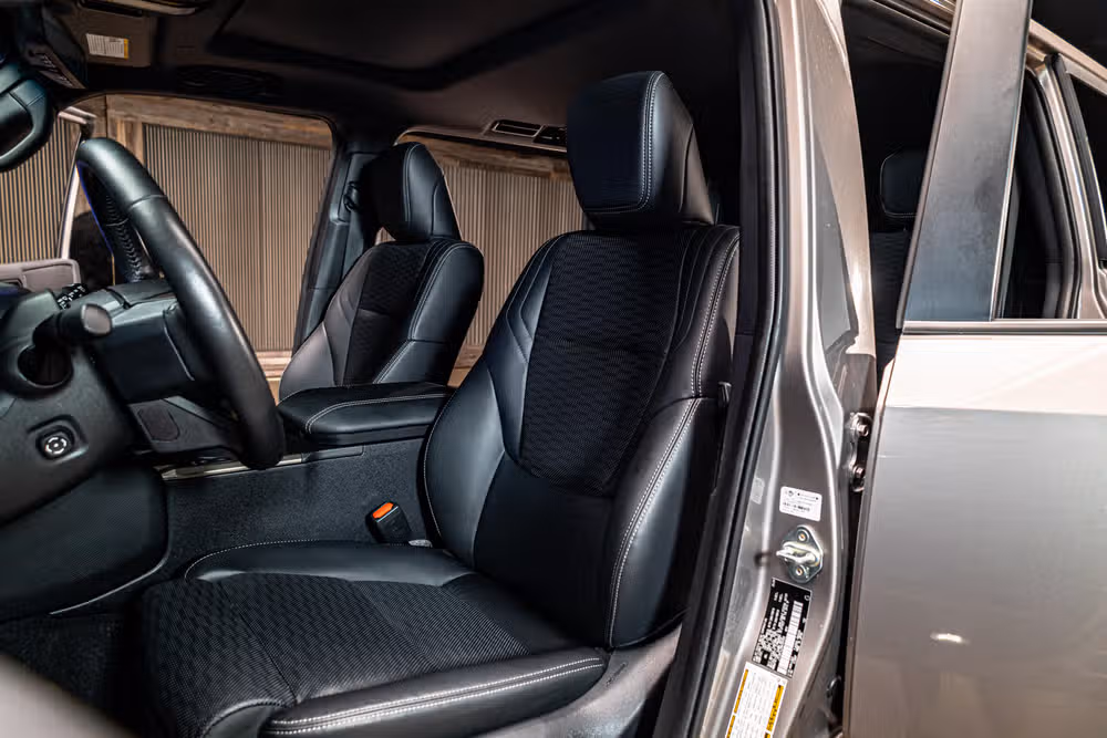 2024 Toyota Land Cruiser Base Image 21
