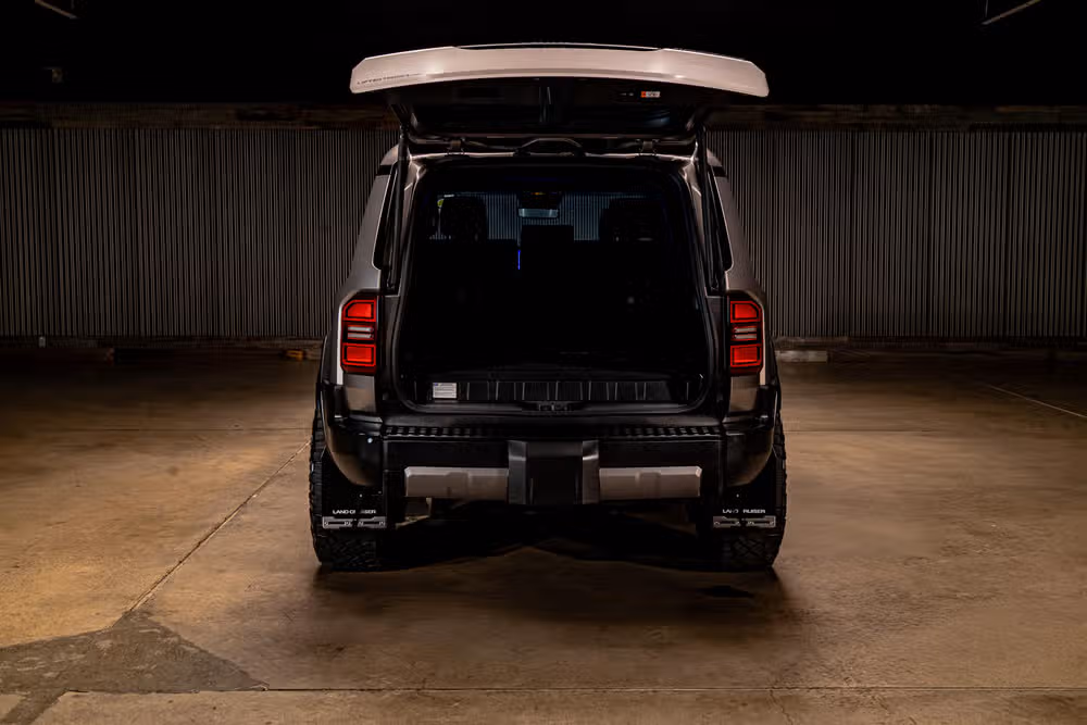 2024 Toyota Land Cruiser Base Image 9