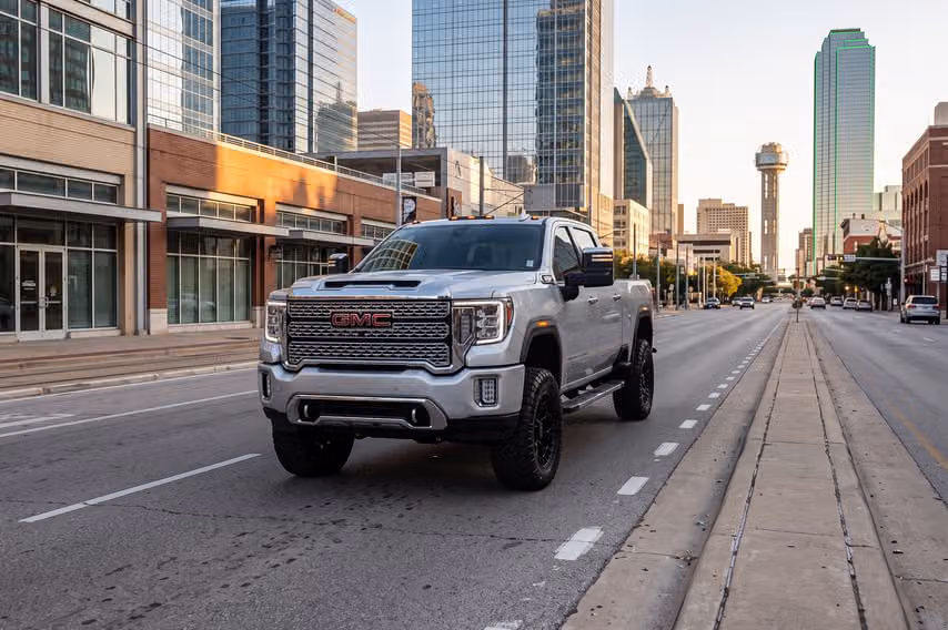 2020 GMC Sierra 2500HD Denali Crew Cab Image 45