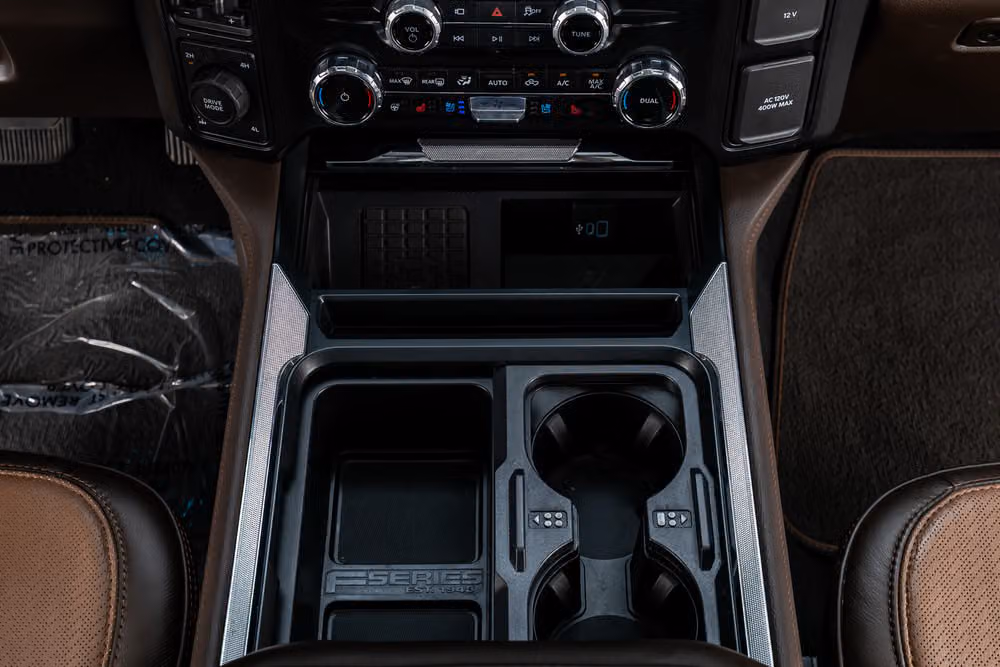 2025 Ford F-250 Super Duty King Ranch Crew Cab Image 29