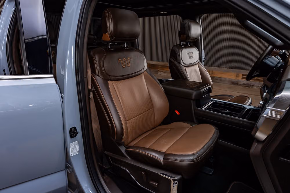 2025 Ford F-250 Super Duty King Ranch Crew Cab Image 33