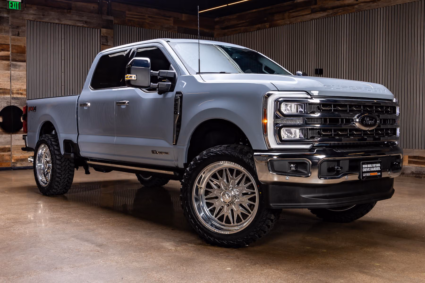 2025 Ford F-250 Super Duty King Ranch Crew Cab Image 1