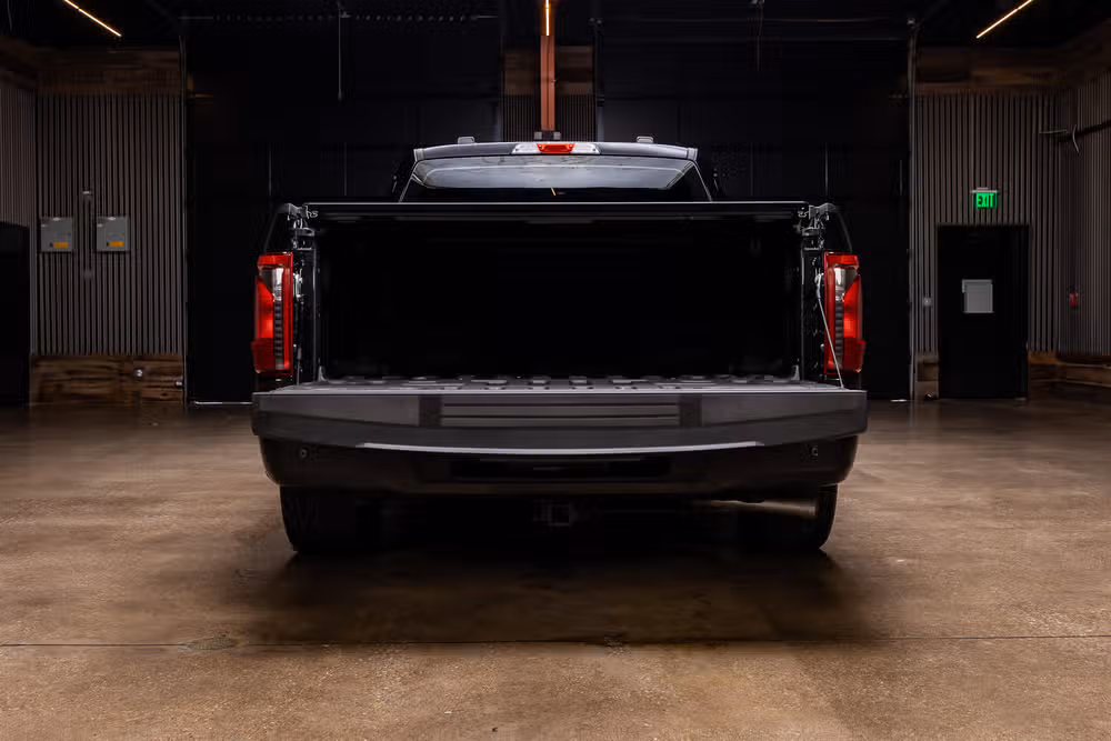 2025 Ford F-150 XL Regular Cab Image 8