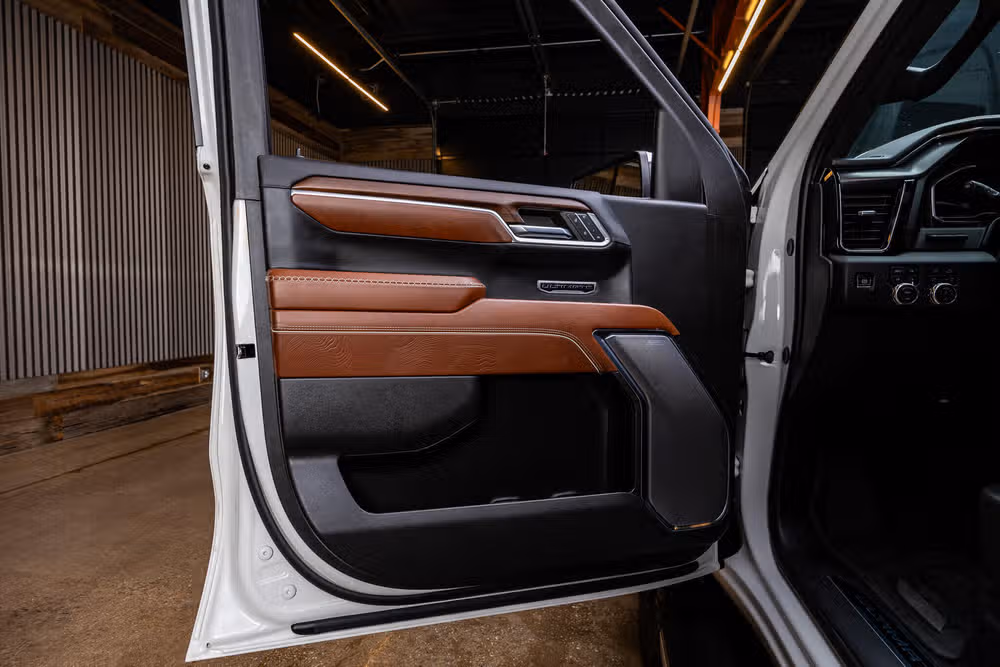 2024 GMC Sierra 1500 Denali Ultimate Crew Cab Image 37