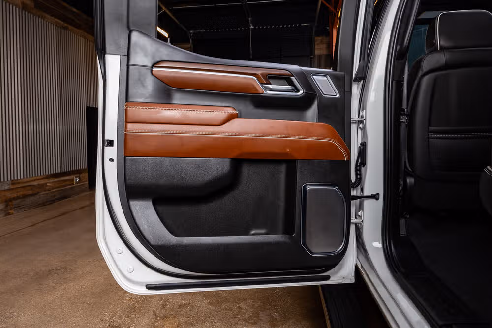 2024 GMC Sierra 1500 Denali Ultimate Crew Cab Image 39