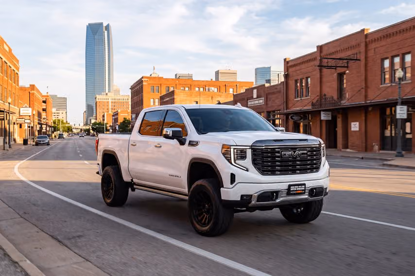2024 GMC Sierra 1500 Denali Ultimate Crew Cab Image 45