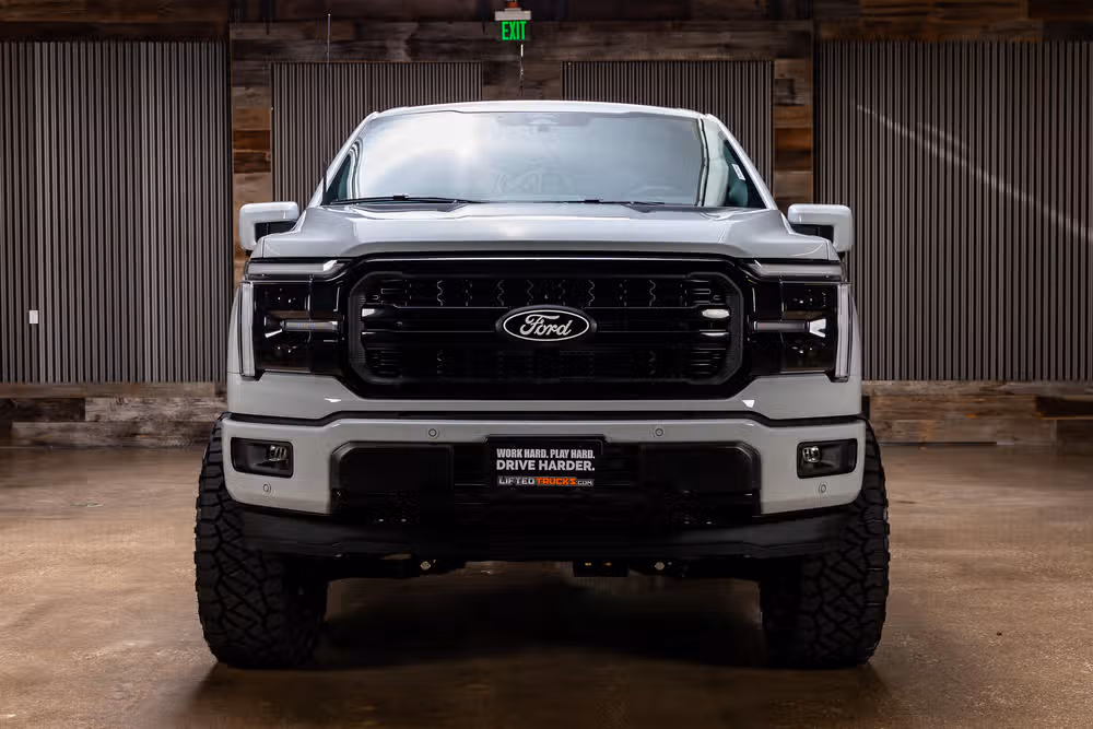 2026 Ford F-150 Lariat SuperCrew Image 4