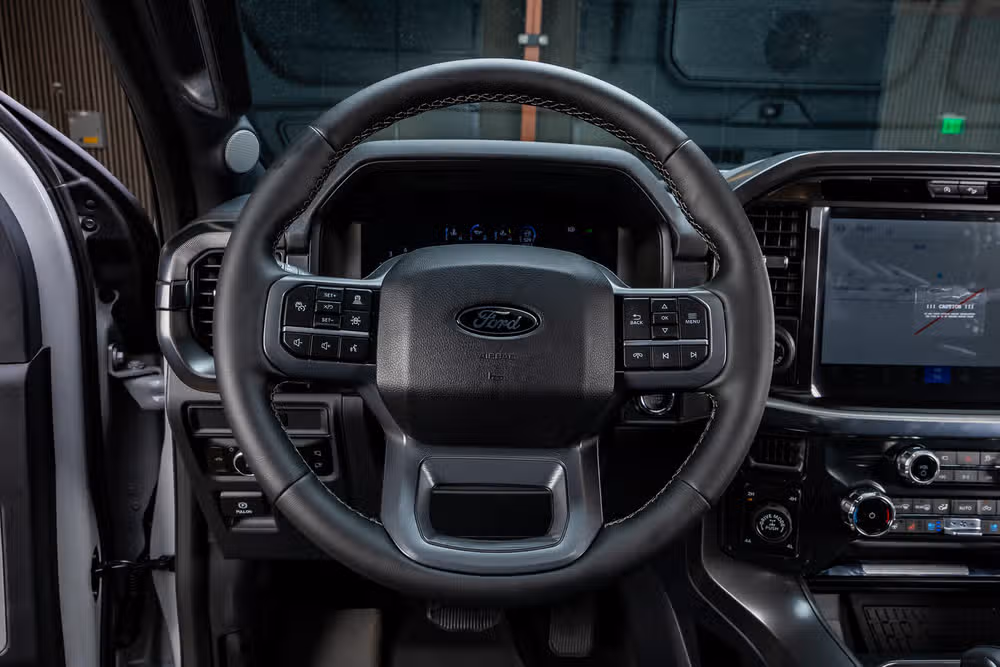 2026 Ford F-150 Lariat SuperCrew Image 19
