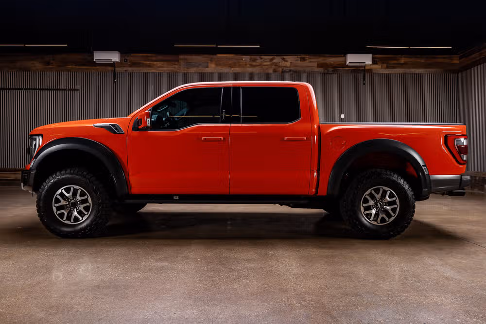 2023 Ford F-150 Raptor SuperCrew Image 5