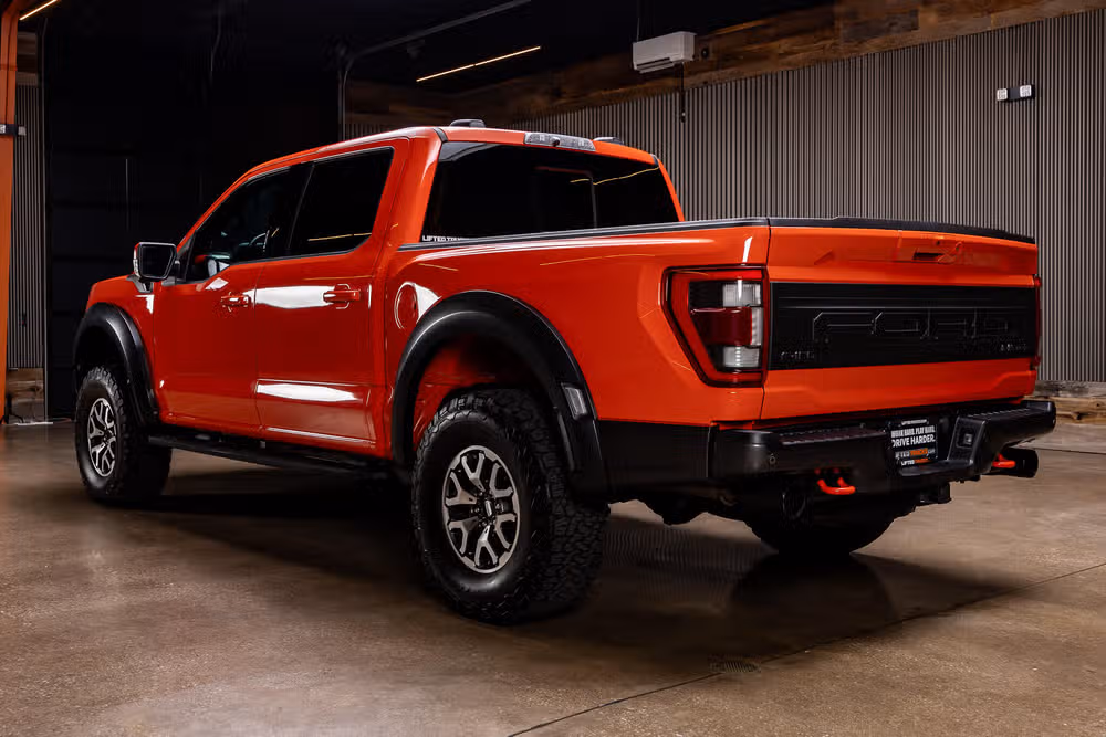 2023 Ford F-150 Raptor SuperCrew Image 6