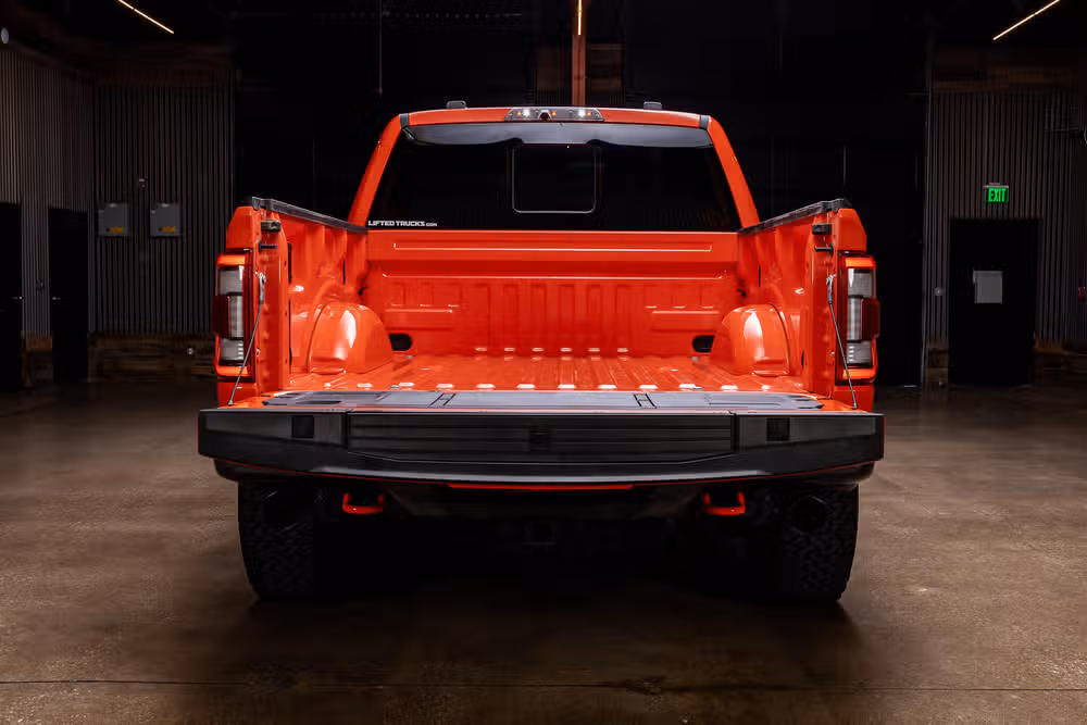 2023 Ford F-150 Raptor SuperCrew Image 8