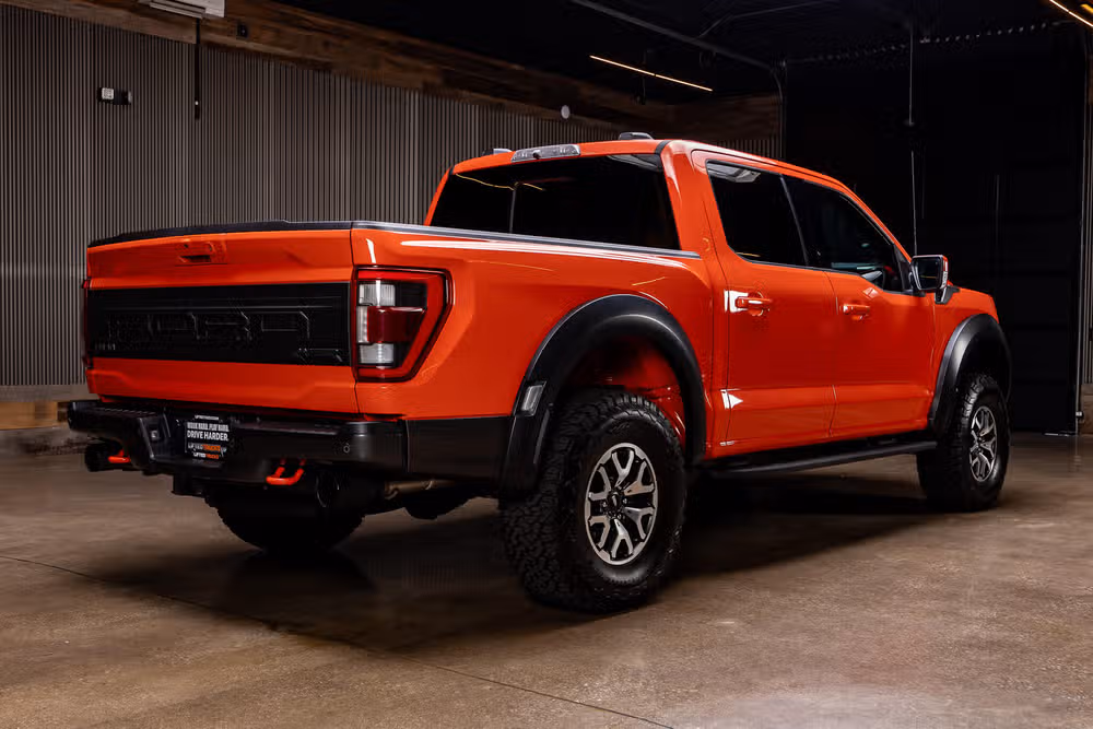 2023 Ford F-150 Raptor SuperCrew Image 9