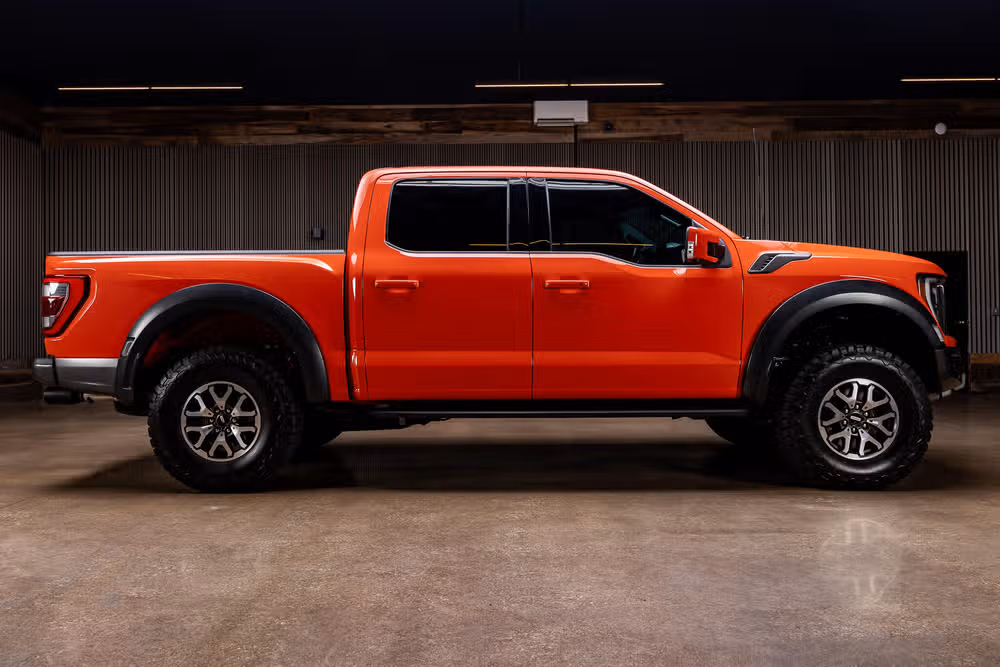 2023 Ford F-150 Raptor SuperCrew Image 10