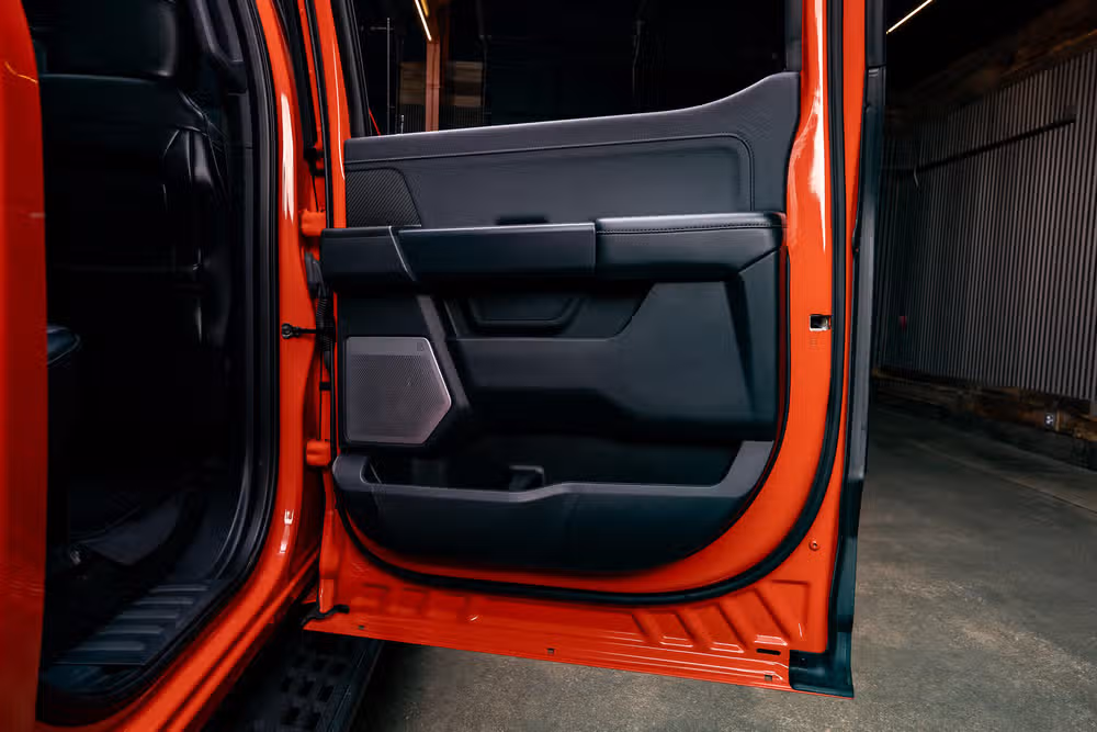 2023 Ford F-150 Raptor SuperCrew Image 40