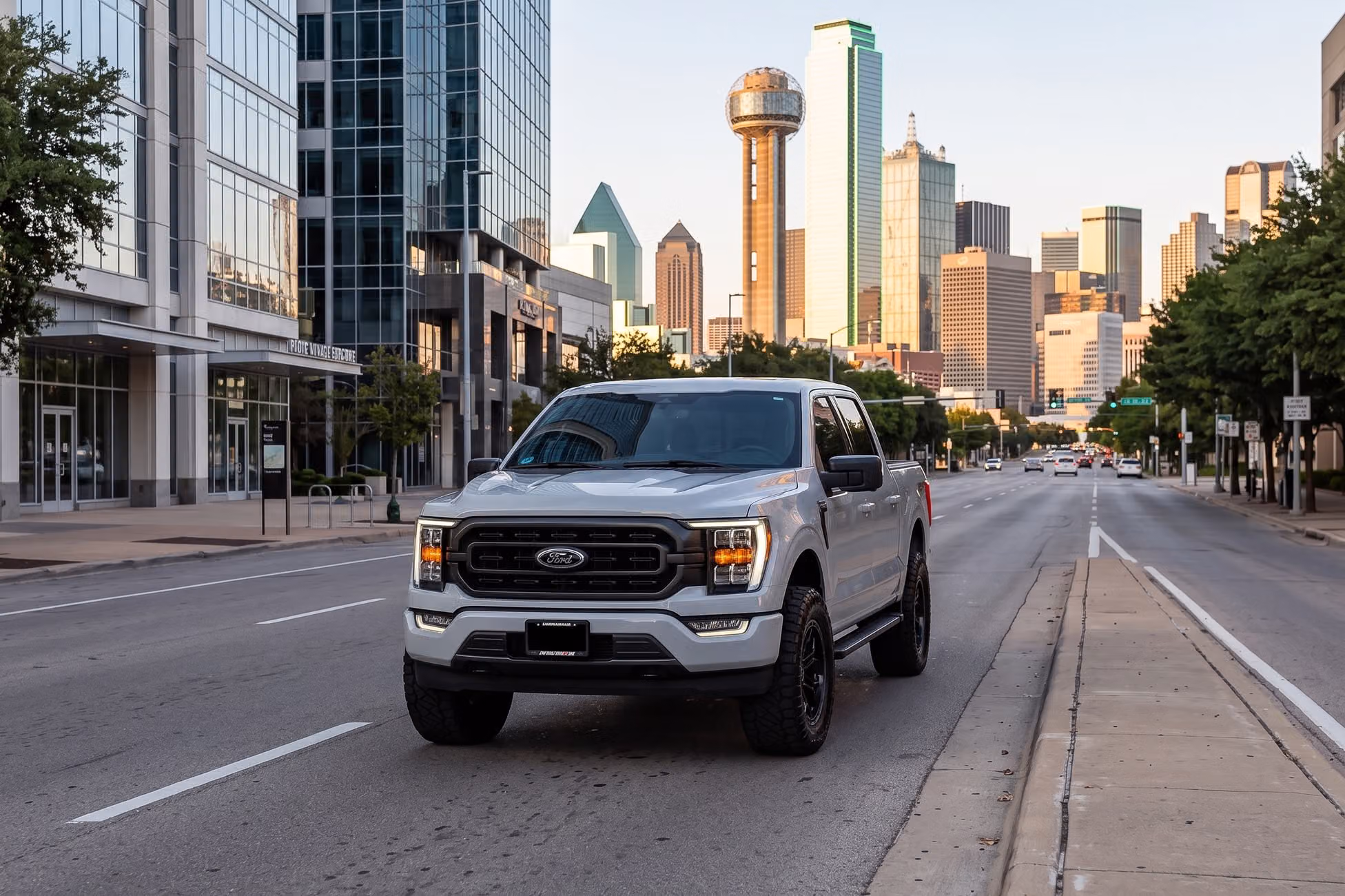 2023 Ford F-150 XLT SuperCrew Image 45