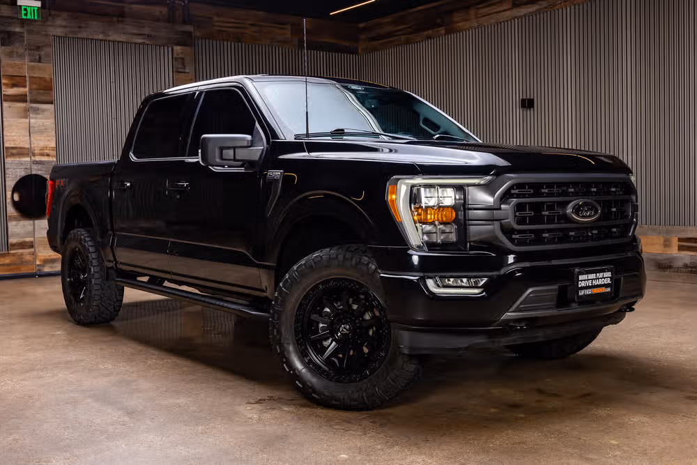 TX10585 - 2022 Ford F-150 XLT SuperCrew