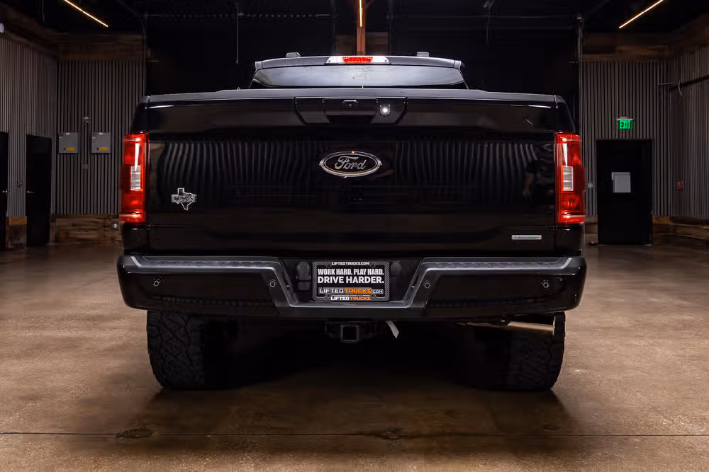 2022 Ford F-150 XLT SuperCrew Image 7