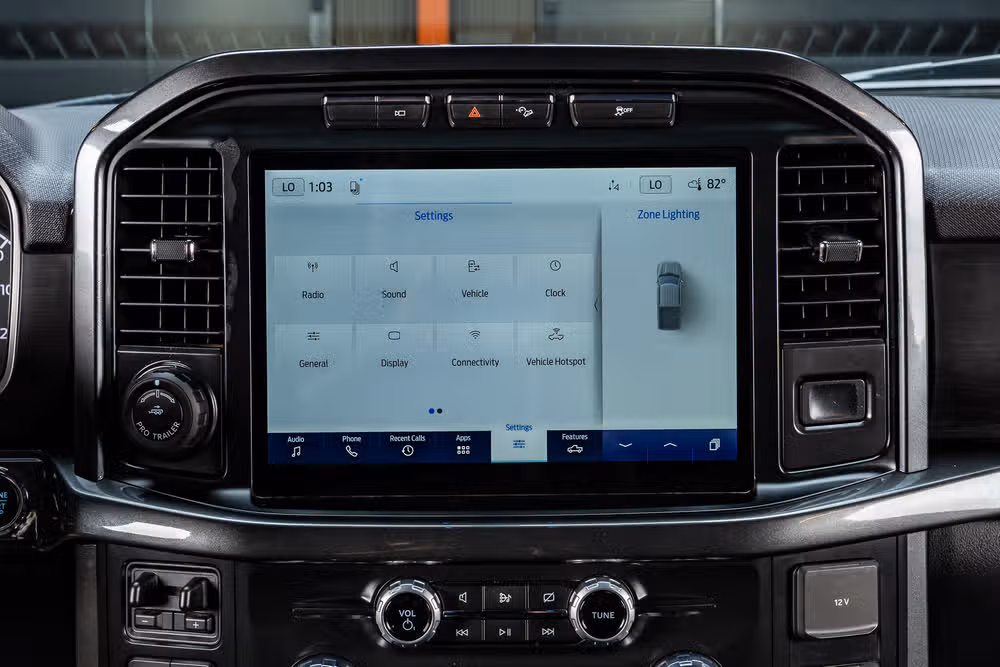 2022 Ford F-150 XLT SuperCrew Image 25