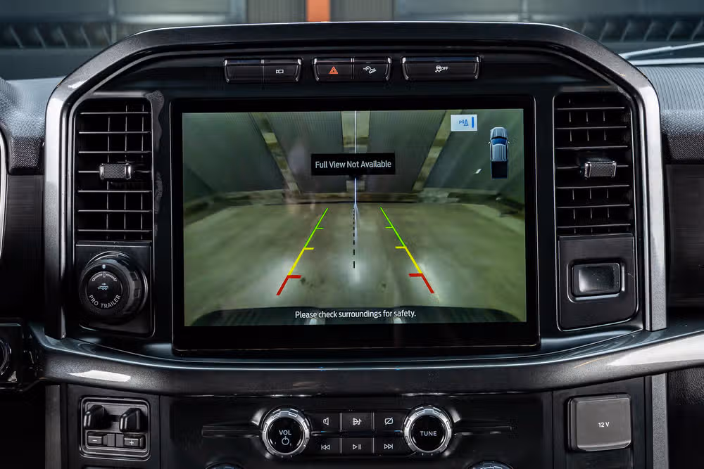 2022 Ford F-150 XLT SuperCrew Image 26