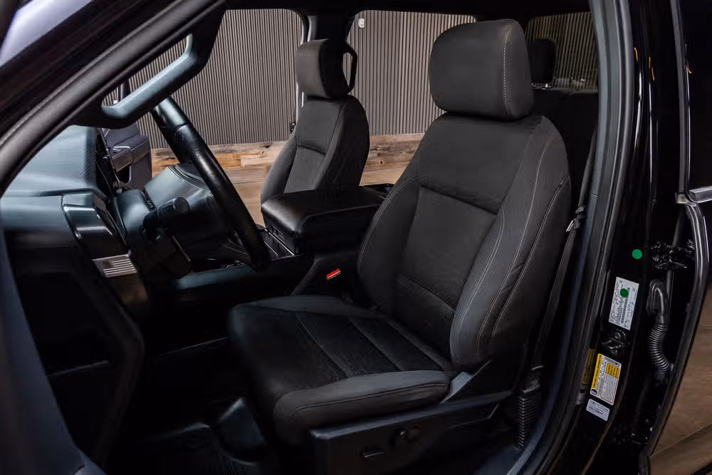 2022 Ford F-150 XLT SuperCrew Image 30