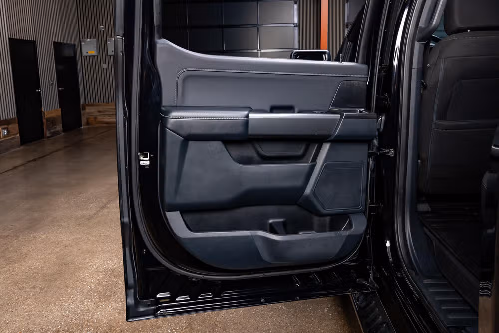 2022 Ford F-150 XLT SuperCrew Image 38